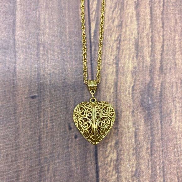 1928 GOLD HEART NECKLACE 0972 - Picture 4 of 5